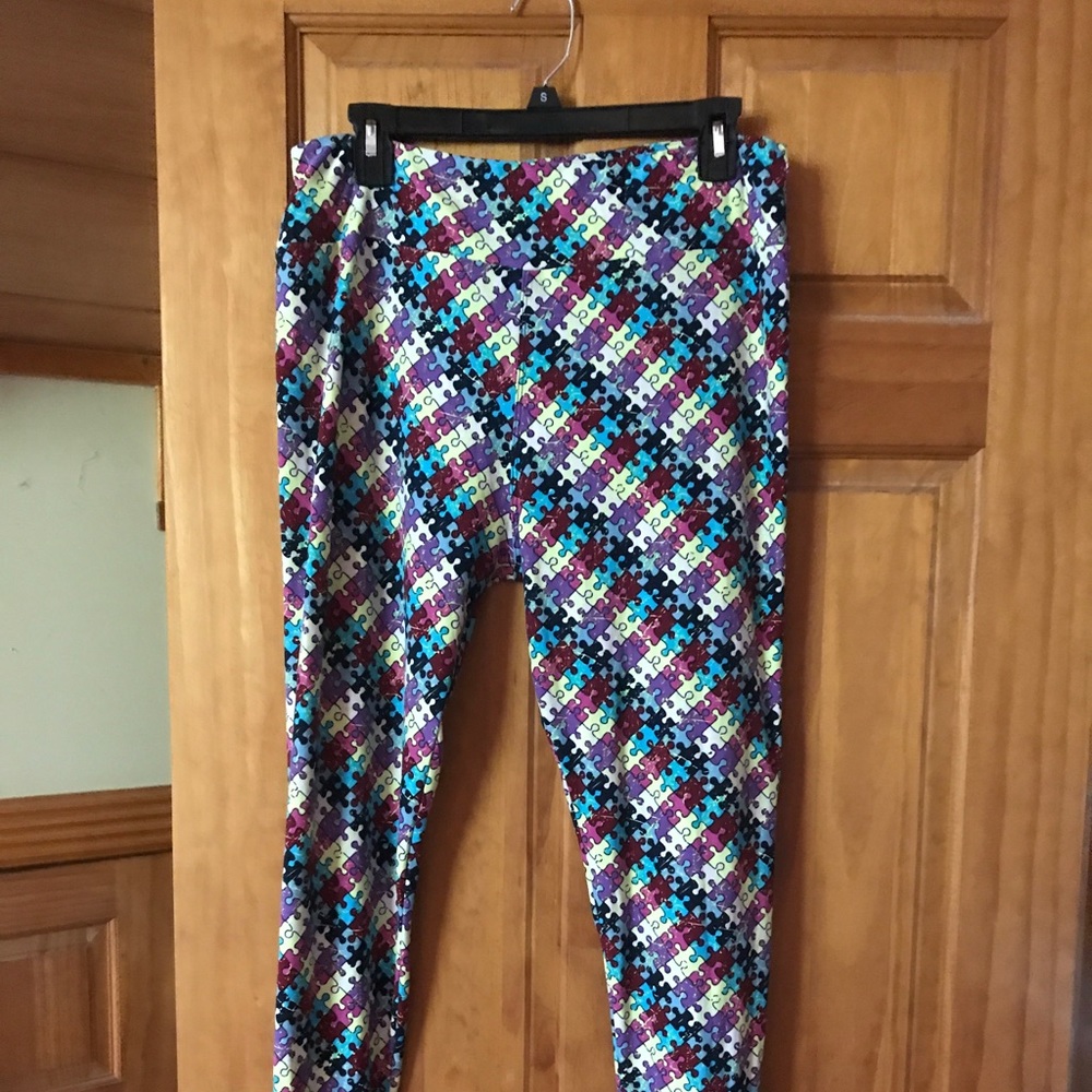 🧩🧩🧩PuZzle Piece LuLaRoe TC Leggings.🧩🧩🧩